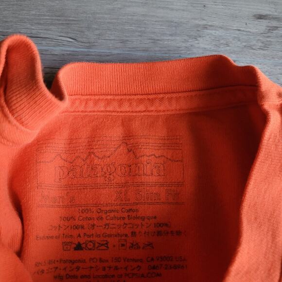 (XL) Men's Patagonia short sleeve top! - Picture 3 of 4